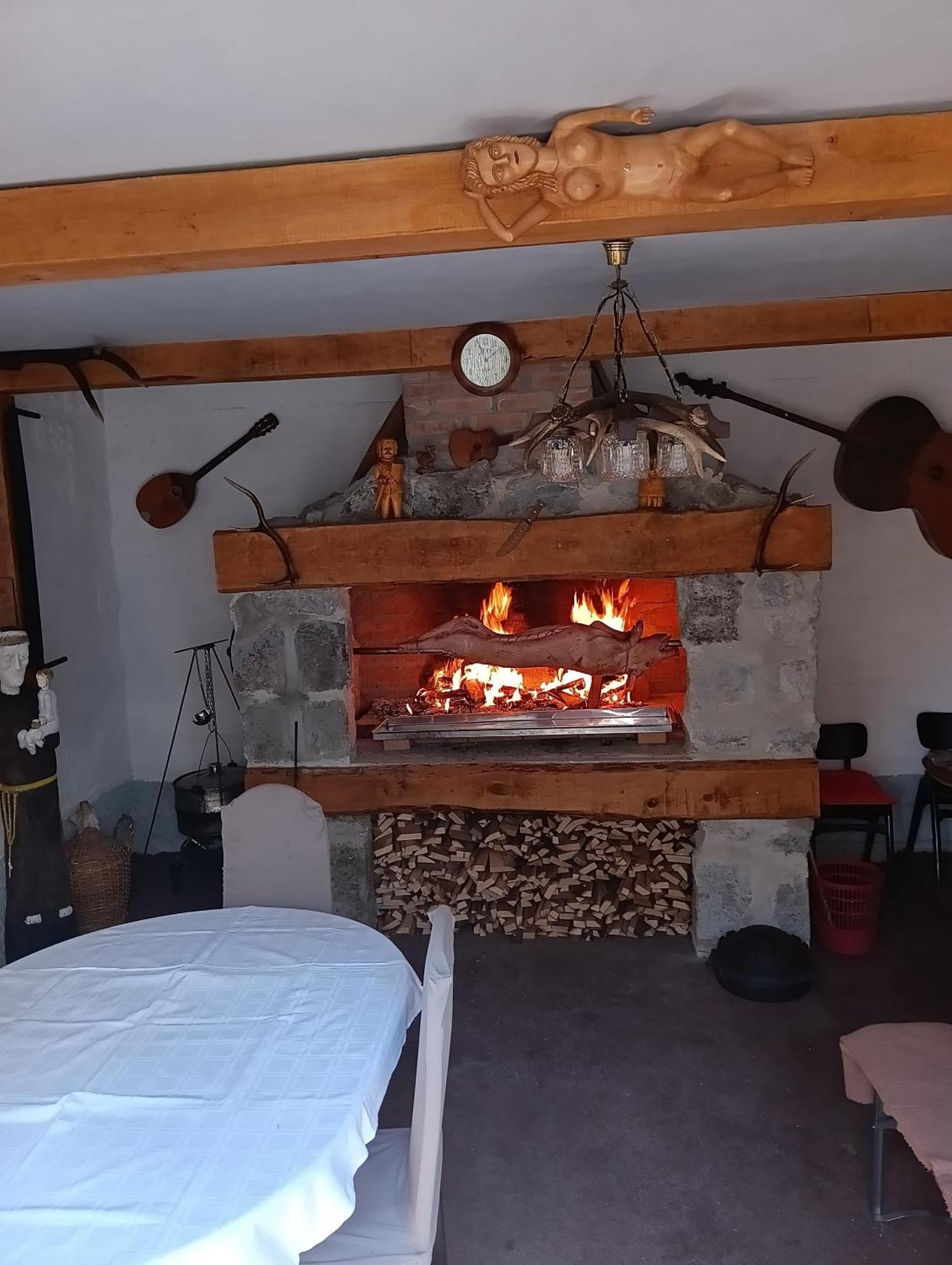 Sokol Apartment Ogulin Luaran gambar